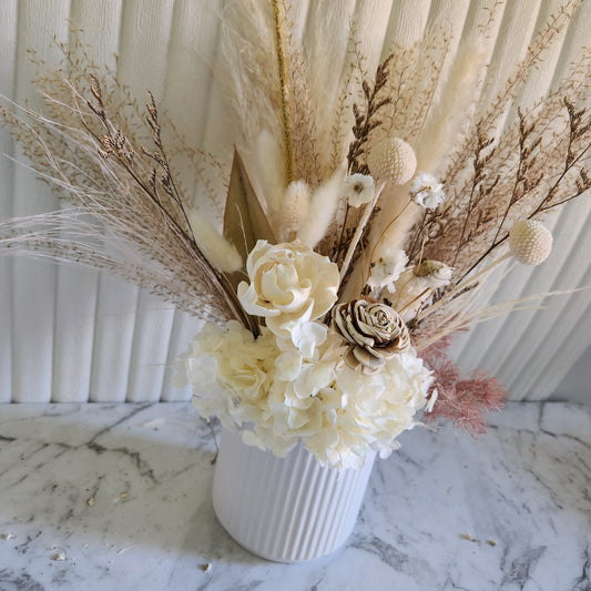 Dried flower neutral 2